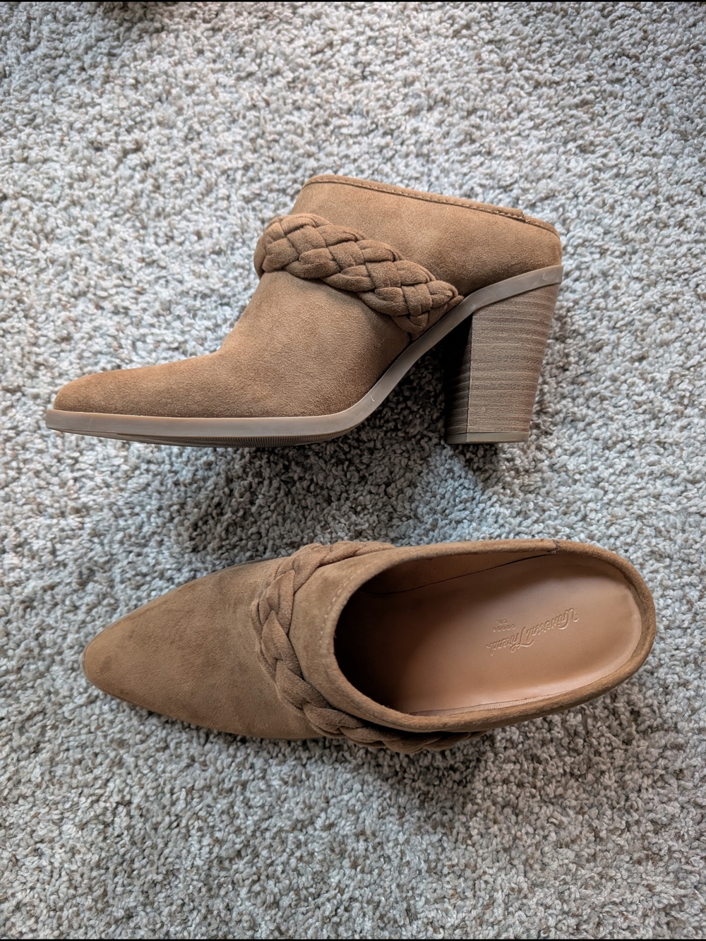 Universal Thread Braided Suede Mules in Tan